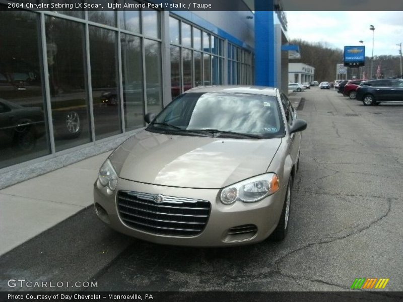 Light Almond Pearl Metallic / Taupe 2004 Chrysler Sebring LX Sedan