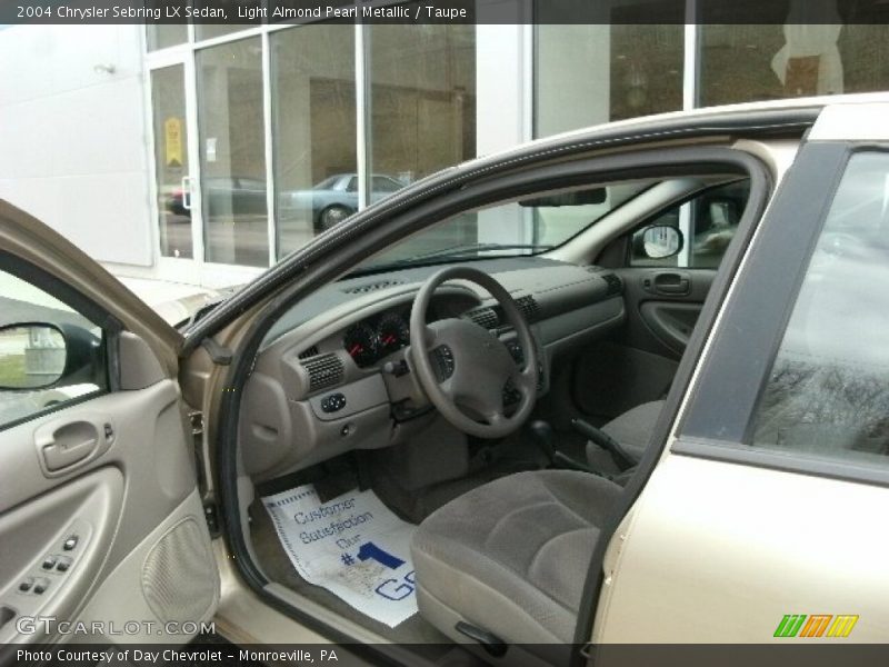 Light Almond Pearl Metallic / Taupe 2004 Chrysler Sebring LX Sedan