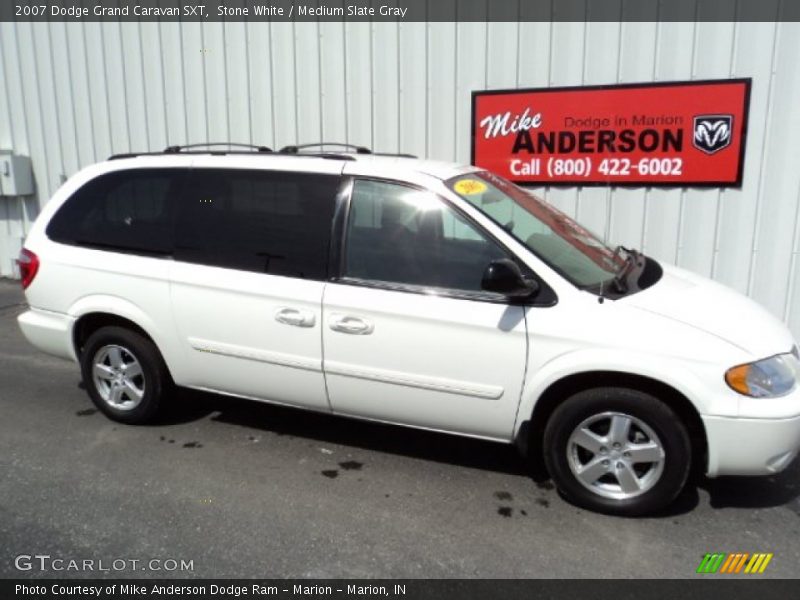 Stone White / Medium Slate Gray 2007 Dodge Grand Caravan SXT