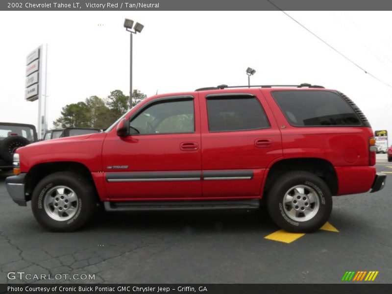 Victory Red / Tan/Neutral 2002 Chevrolet Tahoe LT