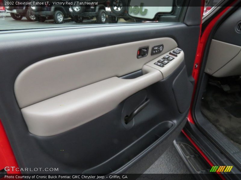 Victory Red / Tan/Neutral 2002 Chevrolet Tahoe LT
