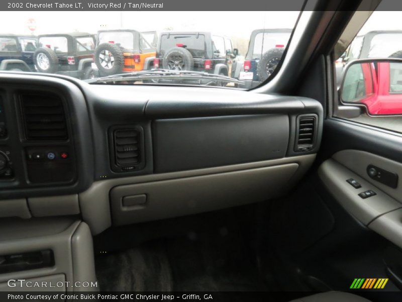 Victory Red / Tan/Neutral 2002 Chevrolet Tahoe LT