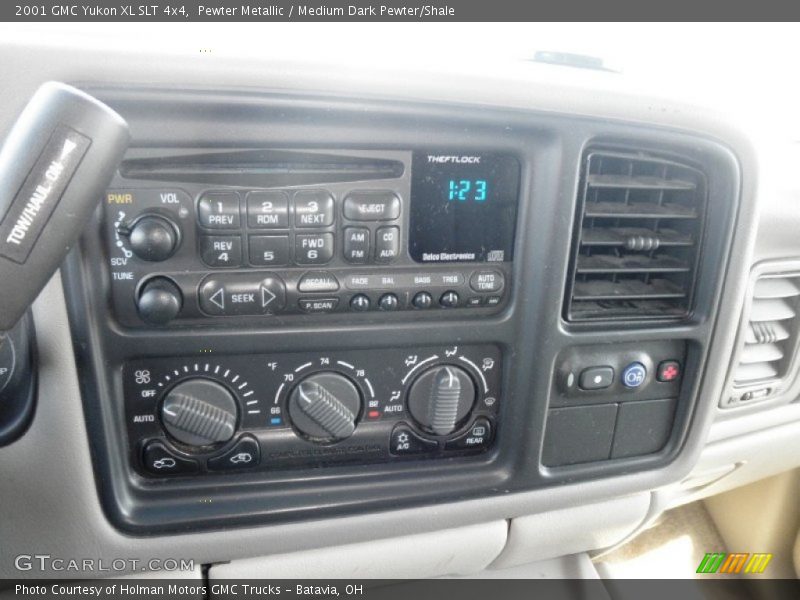 Pewter Metallic / Medium Dark Pewter/Shale 2001 GMC Yukon XL SLT 4x4