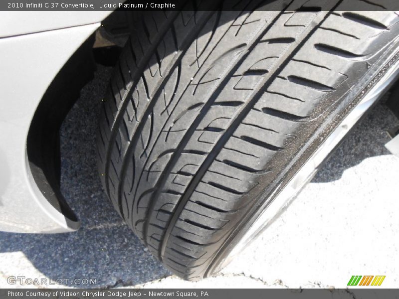 Liquid Platinum / Graphite 2010 Infiniti G 37 Convertible