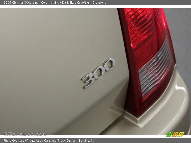 Linen Gold Metallic / Dark Slate Gray/Light Graystone 2006 Chrysler 300