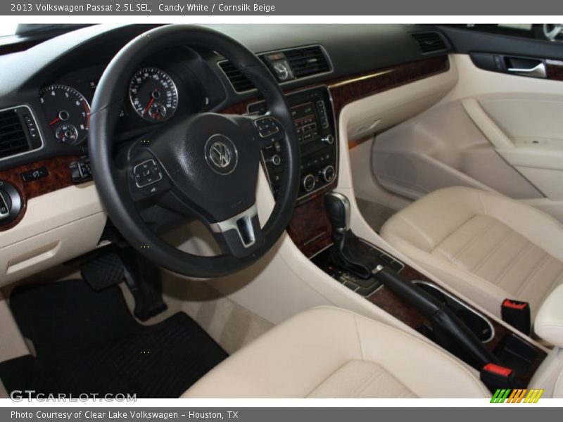Candy White / Cornsilk Beige 2013 Volkswagen Passat 2.5L SEL