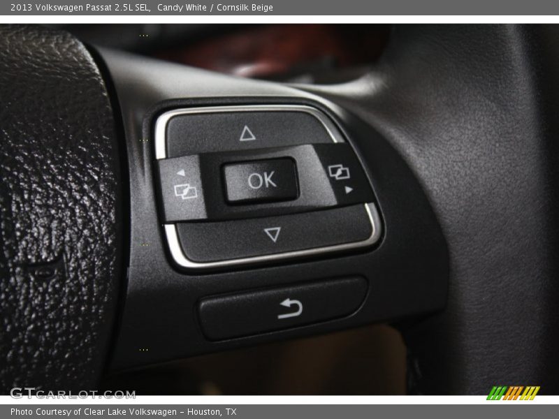 Candy White / Cornsilk Beige 2013 Volkswagen Passat 2.5L SEL