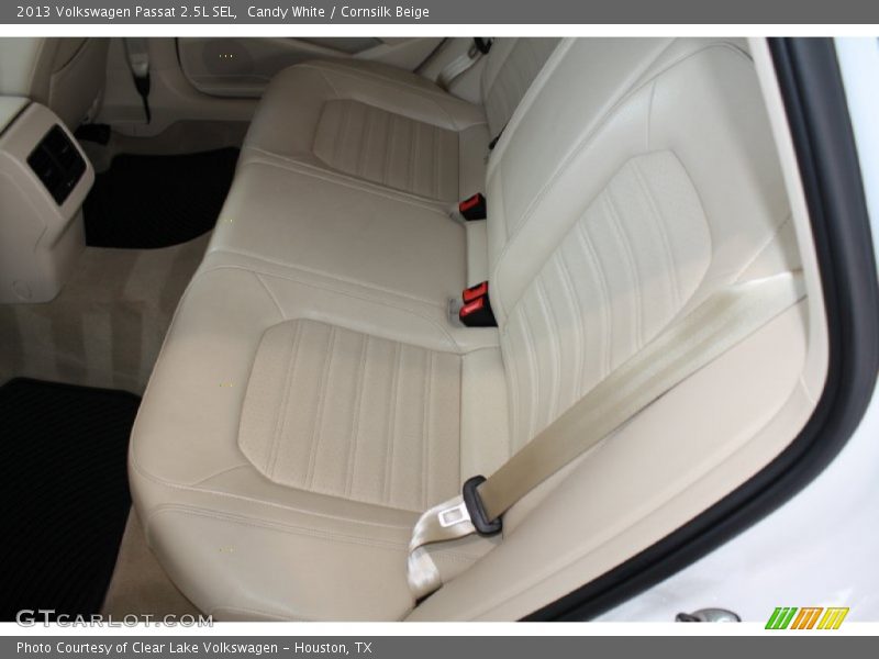 Candy White / Cornsilk Beige 2013 Volkswagen Passat 2.5L SEL