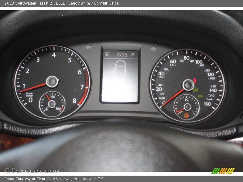 Candy White / Cornsilk Beige 2013 Volkswagen Passat 2.5L SEL