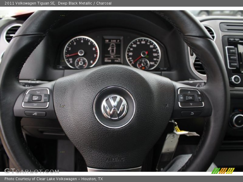 Deep Black Metallic / Charcoal 2011 Volkswagen Tiguan SE
