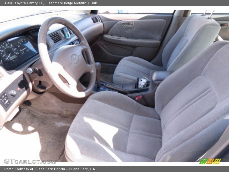 Cashmere Beige Metallic / Oak 1998 Toyota Camry CE