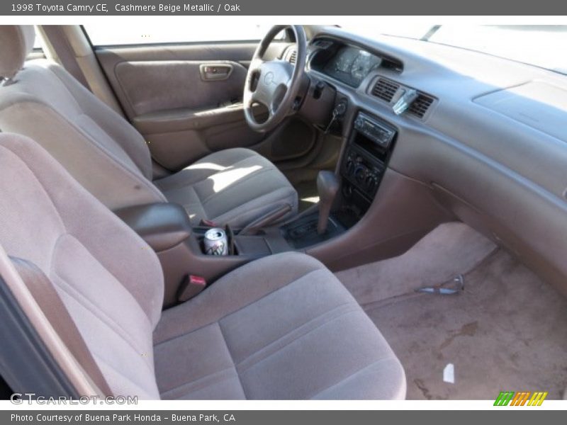 Cashmere Beige Metallic / Oak 1998 Toyota Camry CE