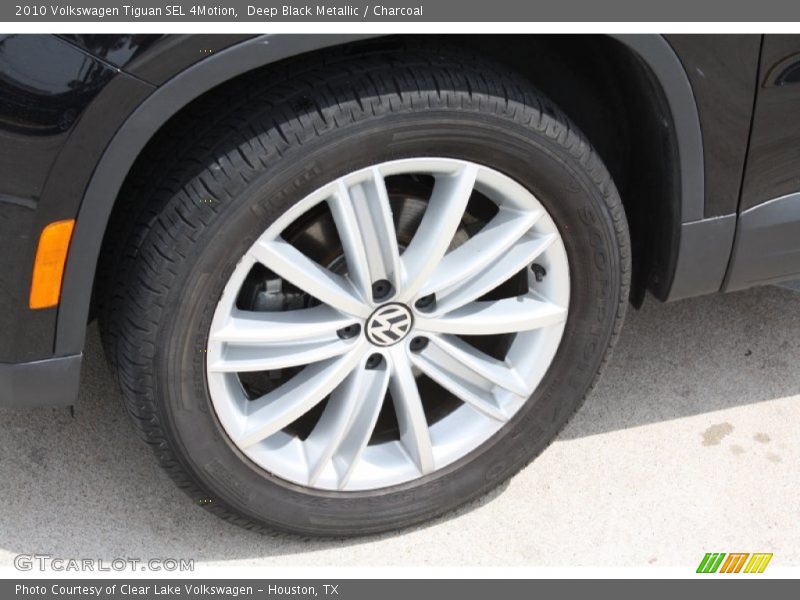 Deep Black Metallic / Charcoal 2010 Volkswagen Tiguan SEL 4Motion