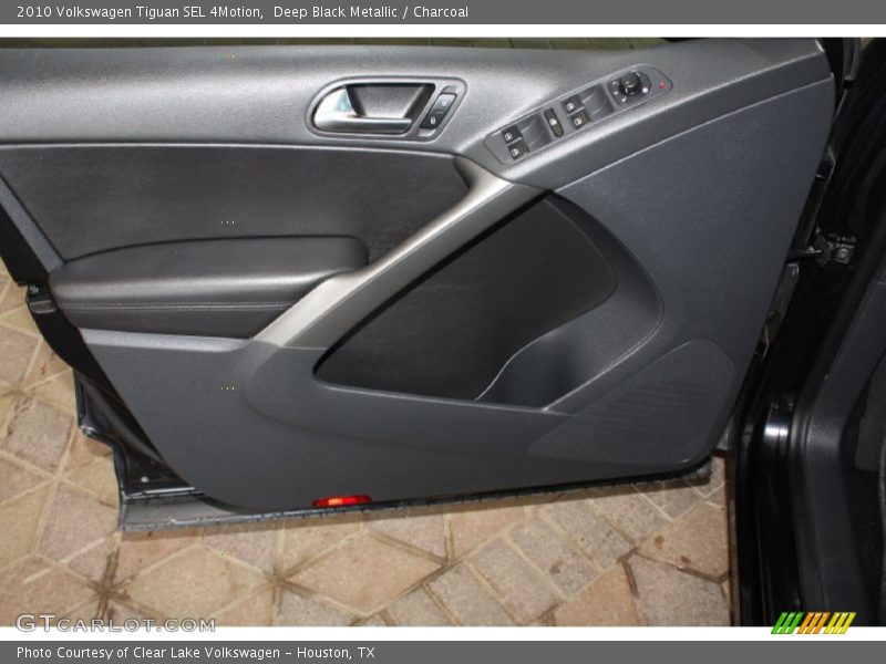 Deep Black Metallic / Charcoal 2010 Volkswagen Tiguan SEL 4Motion