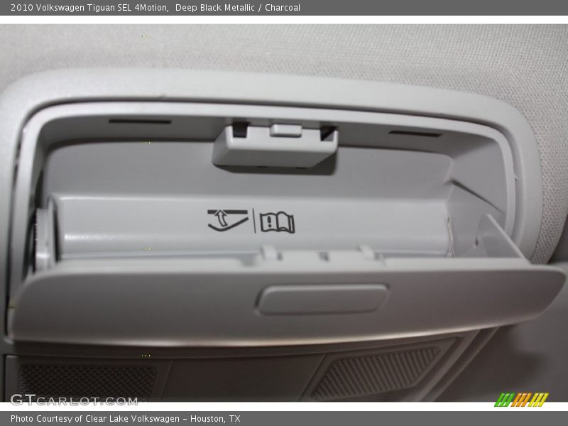 Deep Black Metallic / Charcoal 2010 Volkswagen Tiguan SEL 4Motion
