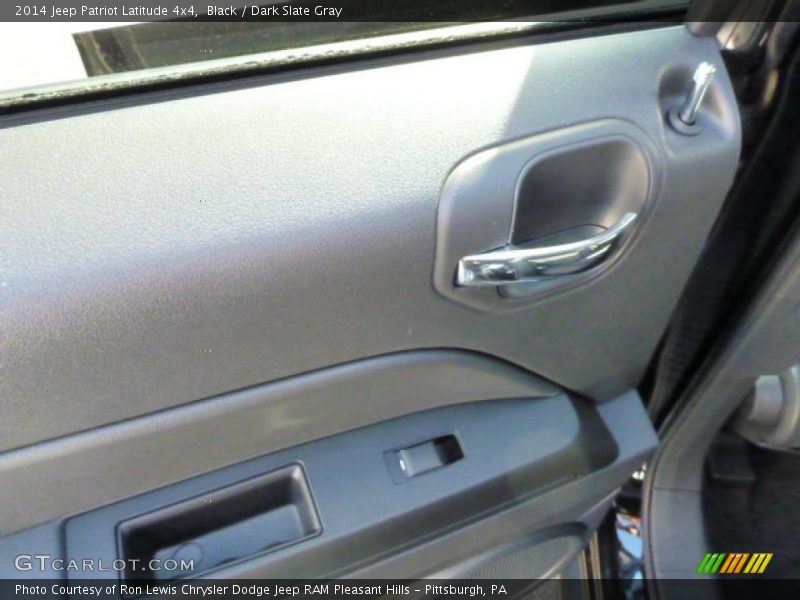 Black / Dark Slate Gray 2014 Jeep Patriot Latitude 4x4