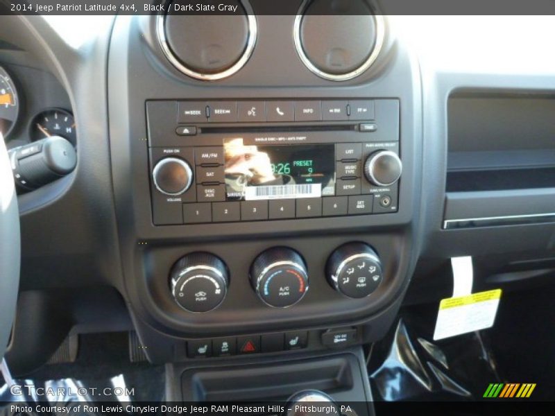 Black / Dark Slate Gray 2014 Jeep Patriot Latitude 4x4