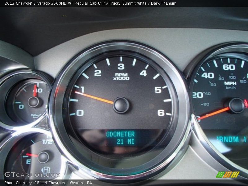 Summit White / Dark Titanium 2013 Chevrolet Silverado 3500HD WT Regular Cab Utility Truck