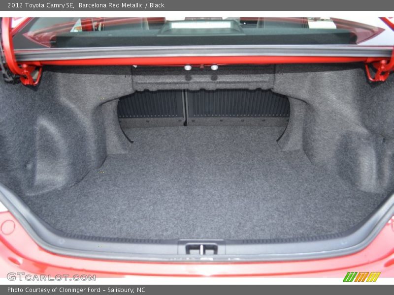 Barcelona Red Metallic / Black 2012 Toyota Camry SE