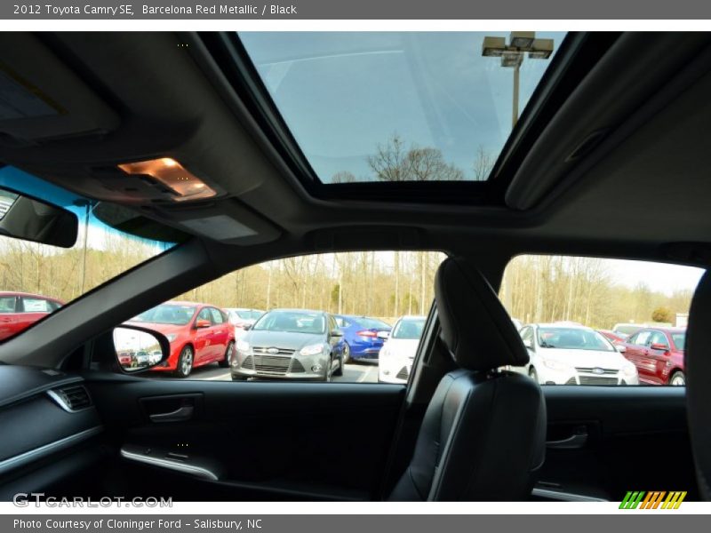 Barcelona Red Metallic / Black 2012 Toyota Camry SE