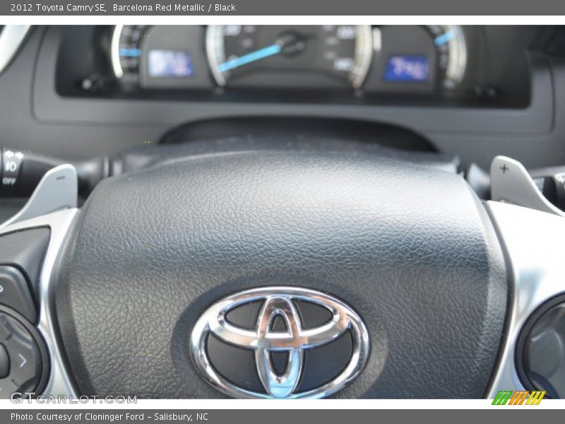 Barcelona Red Metallic / Black 2012 Toyota Camry SE