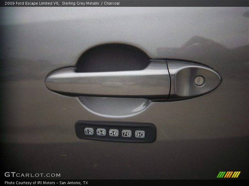 Sterling Grey Metallic / Charcoal 2009 Ford Escape Limited V6