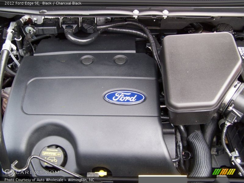 Black / Charcoal Black 2012 Ford Edge SE