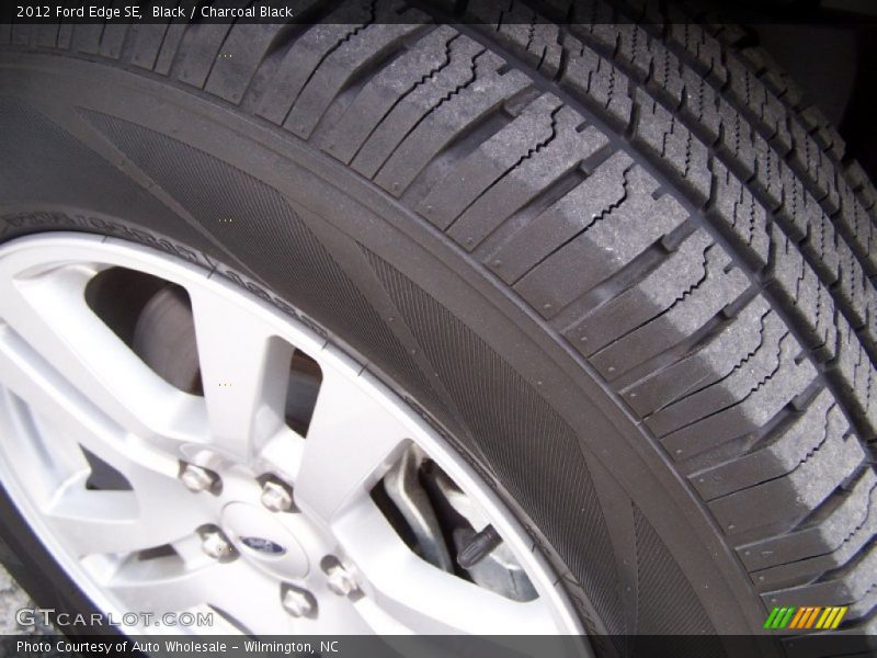 Black / Charcoal Black 2012 Ford Edge SE