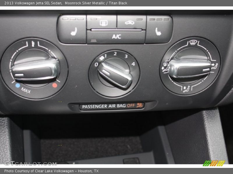 Controls of 2013 Jetta SEL Sedan