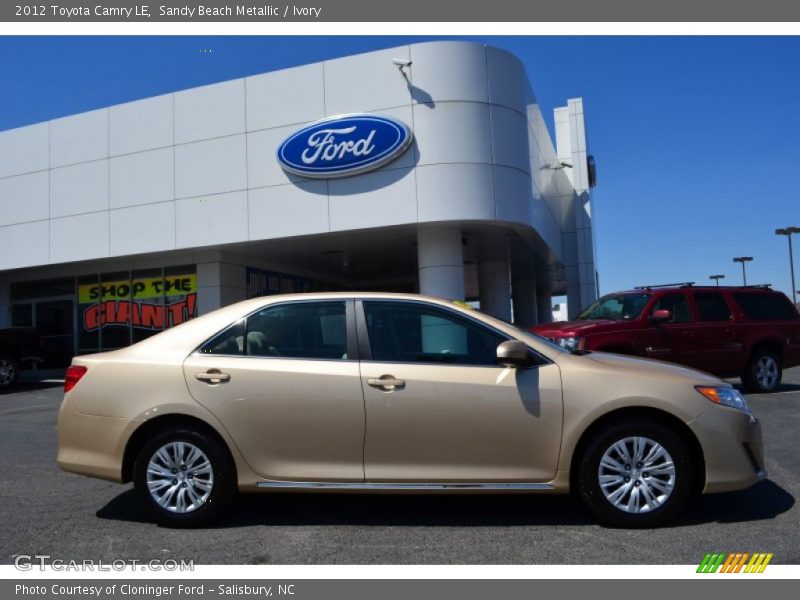 Sandy Beach Metallic / Ivory 2012 Toyota Camry LE