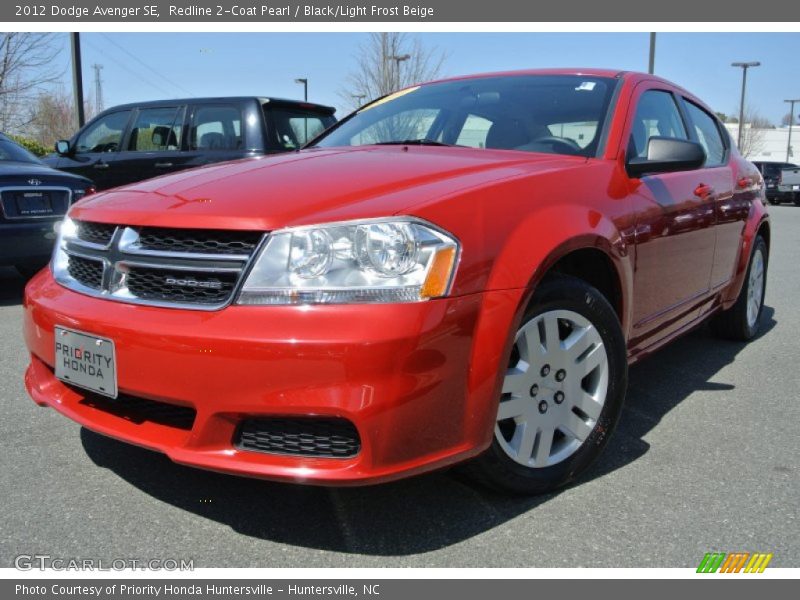 Redline 2-Coat Pearl / Black/Light Frost Beige 2012 Dodge Avenger SE