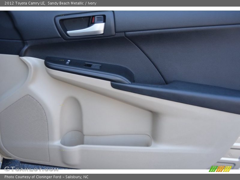 Sandy Beach Metallic / Ivory 2012 Toyota Camry LE