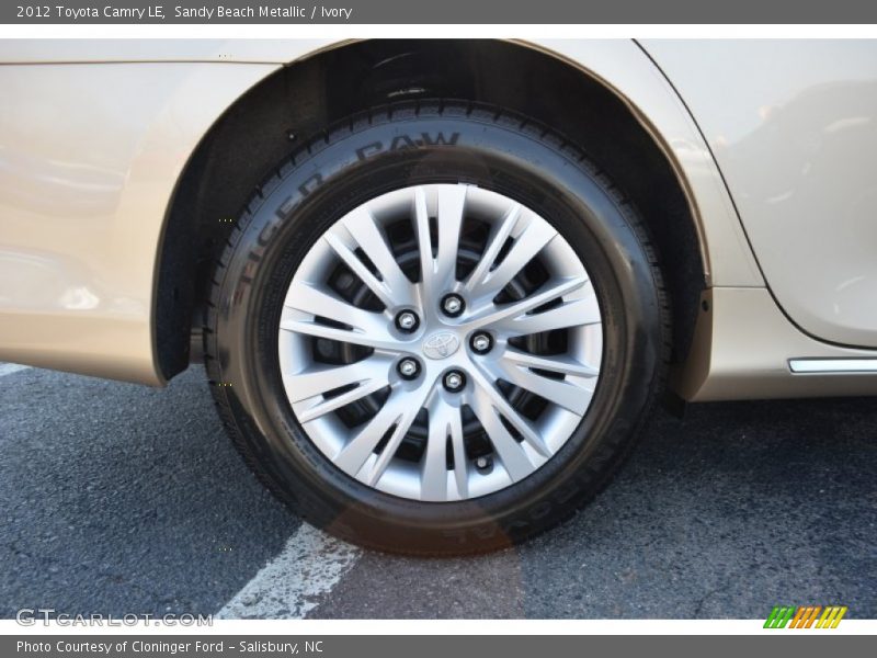 Sandy Beach Metallic / Ivory 2012 Toyota Camry LE