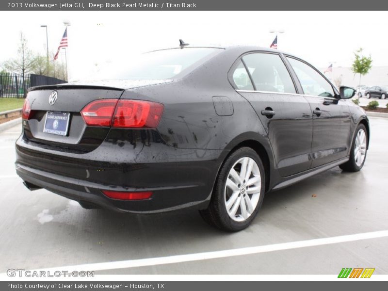 Deep Black Pearl Metallic / Titan Black 2013 Volkswagen Jetta GLI