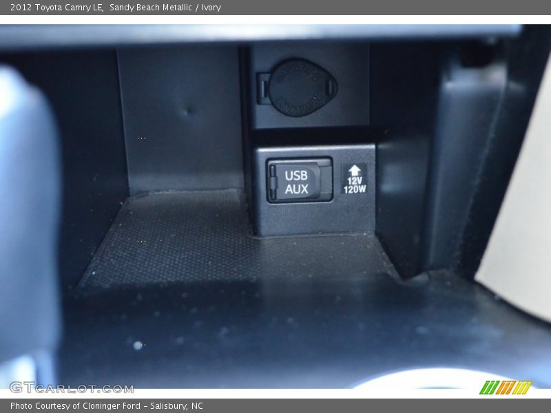 Sandy Beach Metallic / Ivory 2012 Toyota Camry LE