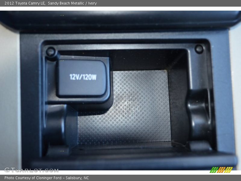 Sandy Beach Metallic / Ivory 2012 Toyota Camry LE
