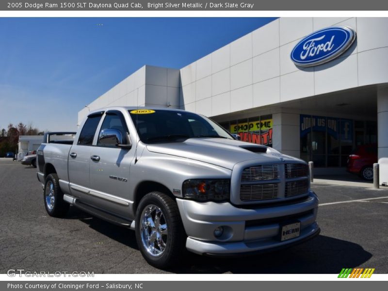 Bright Silver Metallic / Dark Slate Gray 2005 Dodge Ram 1500 SLT Daytona Quad Cab
