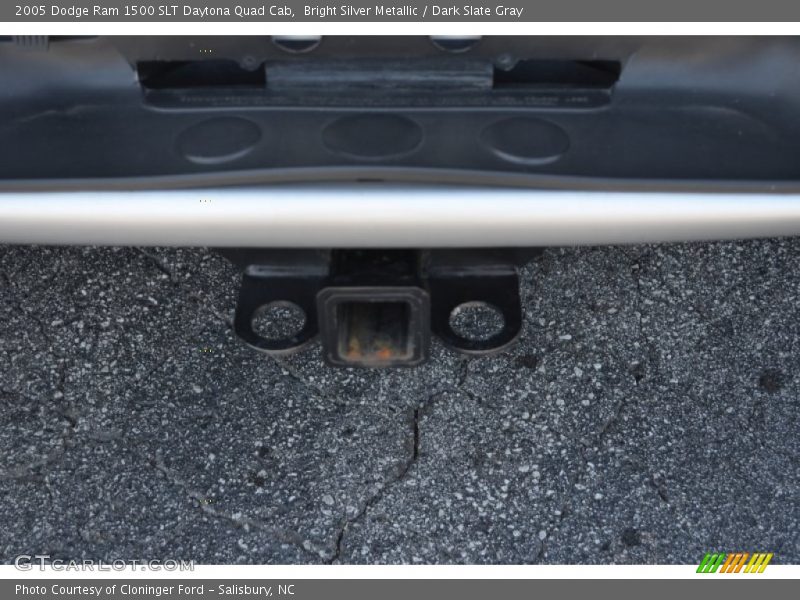 Bright Silver Metallic / Dark Slate Gray 2005 Dodge Ram 1500 SLT Daytona Quad Cab