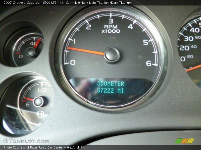Summit White / Light Titanium/Dark Titanium 2007 Chevrolet Suburban 1500 LTZ 4x4