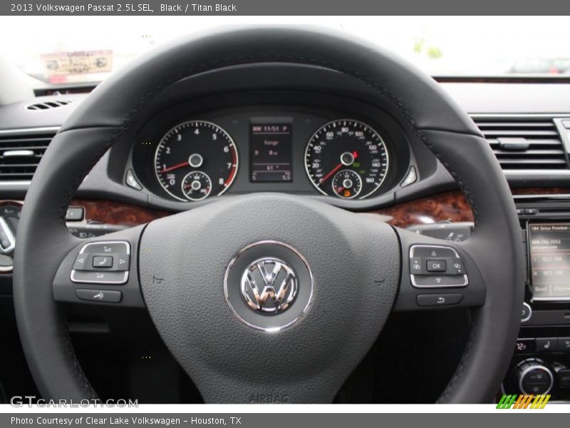 Black / Titan Black 2013 Volkswagen Passat 2.5L SEL