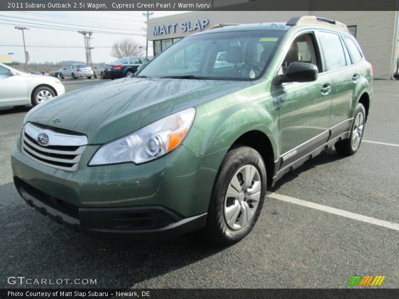 Cypress Green Pearl / Warm Ivory 2011 Subaru Outback 2.5i Wagon