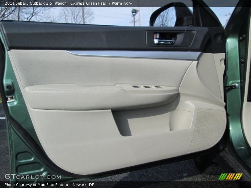 Cypress Green Pearl / Warm Ivory 2011 Subaru Outback 2.5i Wagon