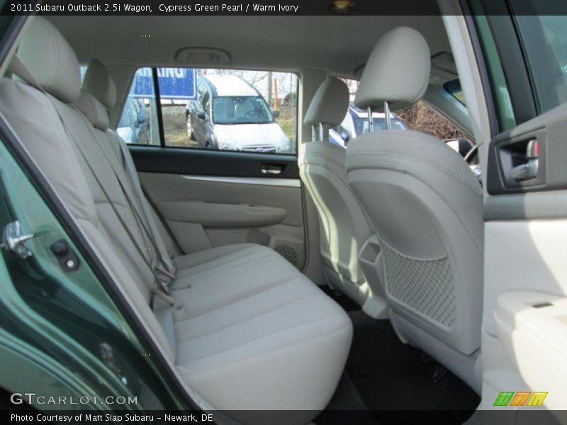 Cypress Green Pearl / Warm Ivory 2011 Subaru Outback 2.5i Wagon