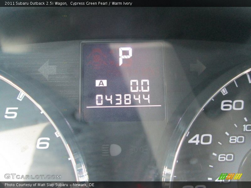 Cypress Green Pearl / Warm Ivory 2011 Subaru Outback 2.5i Wagon