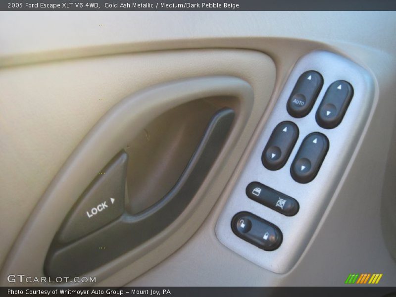 Gold Ash Metallic / Medium/Dark Pebble Beige 2005 Ford Escape XLT V6 4WD