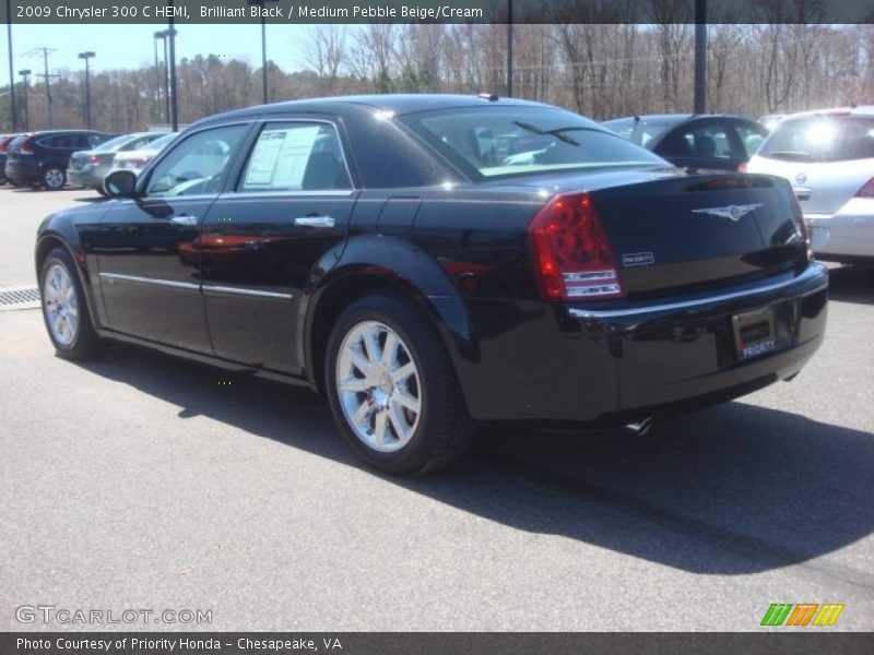 Brilliant Black / Medium Pebble Beige/Cream 2009 Chrysler 300 C HEMI