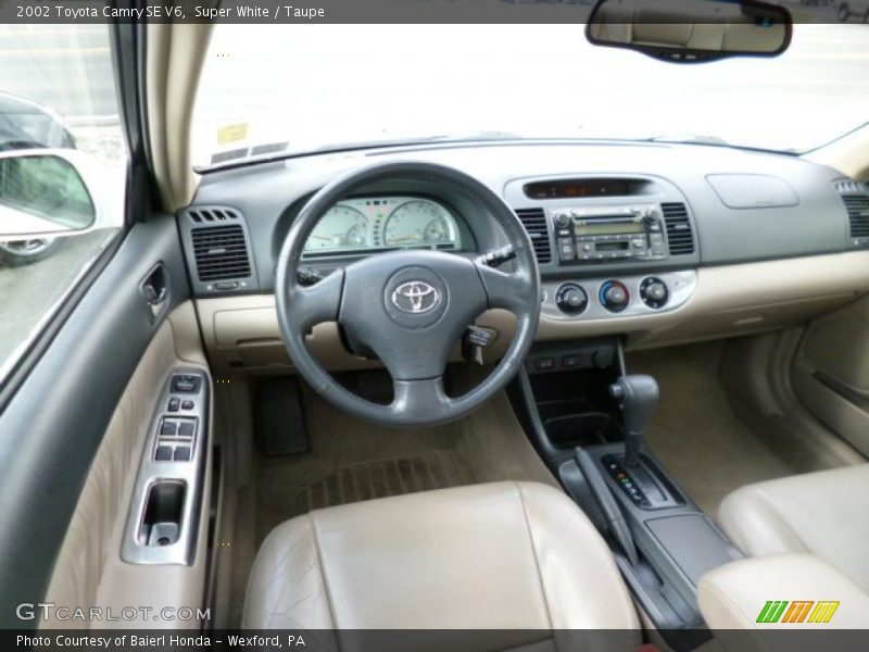 Super White / Taupe 2002 Toyota Camry SE V6