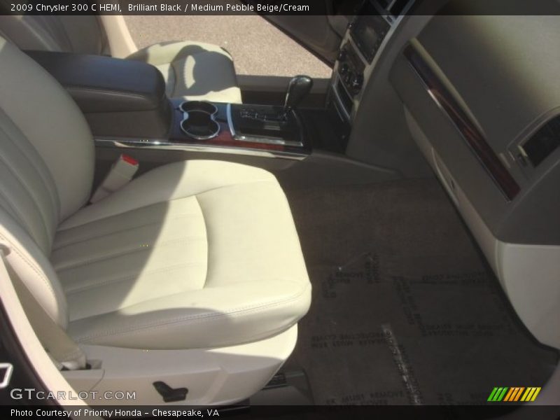 Brilliant Black / Medium Pebble Beige/Cream 2009 Chrysler 300 C HEMI