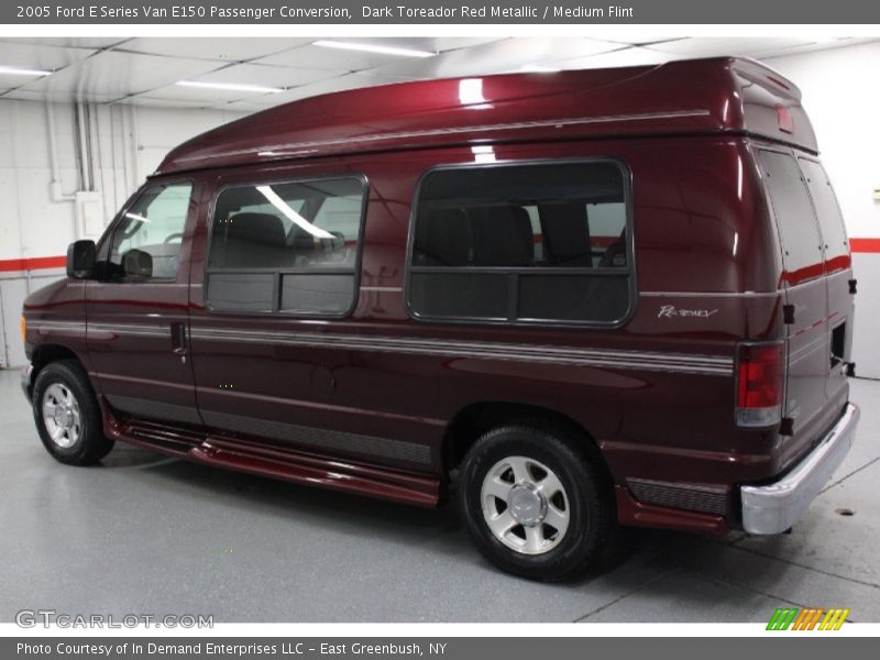 Dark Toreador Red Metallic / Medium Flint 2005 Ford E Series Van E150 Passenger Conversion