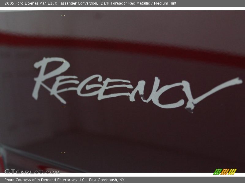 Dark Toreador Red Metallic / Medium Flint 2005 Ford E Series Van E150 Passenger Conversion